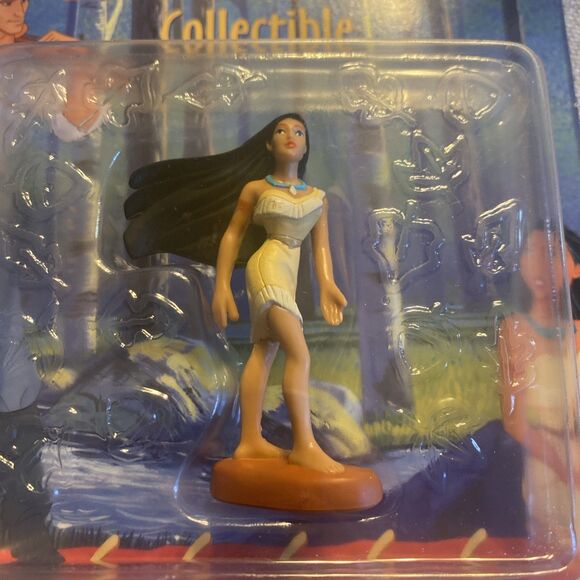 VINTAGE 1990's DISNEY MATTEL POCAHONTAS COLLECTIBLE FIGURE 66505 FIGURE TOY NEW - Picture 2 of 5